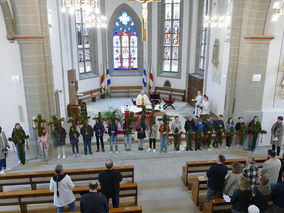 Palmsonntag in St. Crescentius - Beginn der Heiligen Woche (© Karl-Franz Thiede)